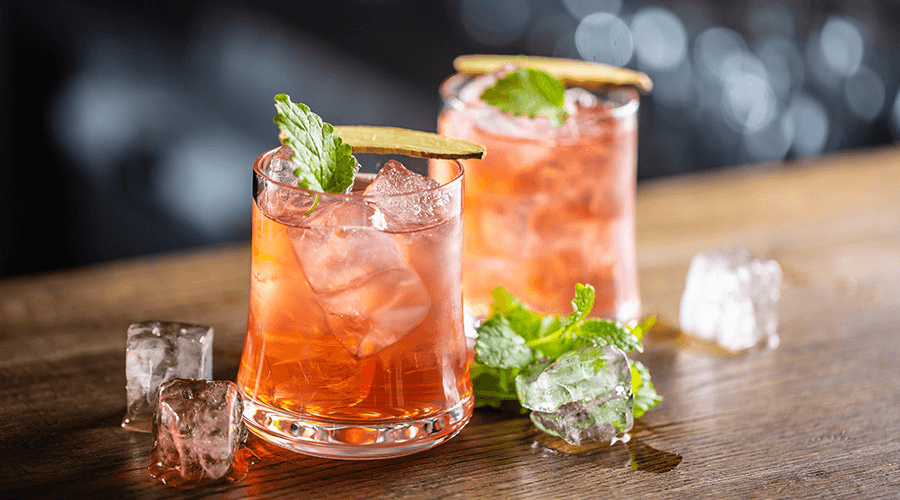 Image for 15 Essential Vodka Cocktails to Elevate Your Home Bar