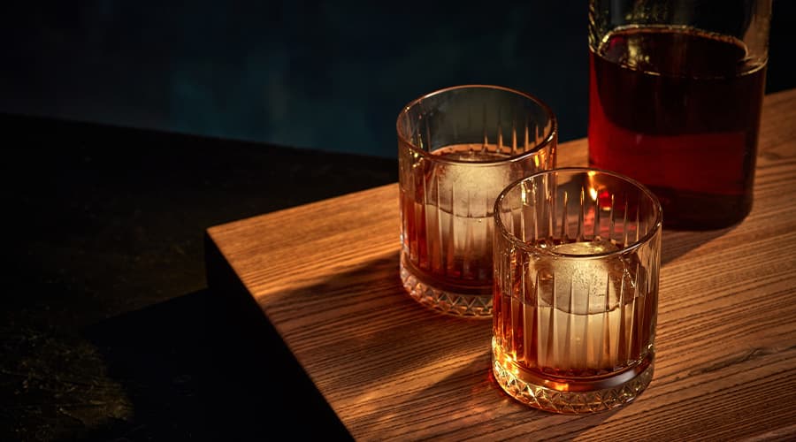 Image for Texas Bourbon vs Kentucky Bourbon: Climate, Flavor & How to Taste the Difference