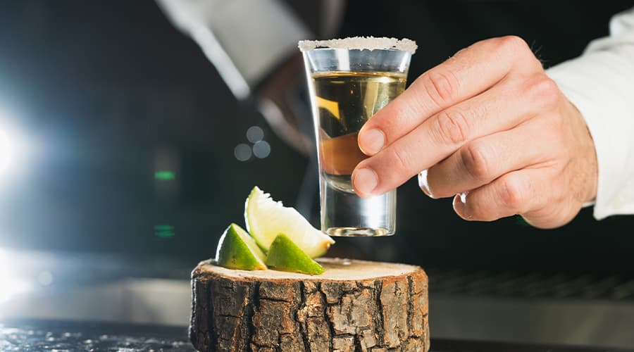 Image for Tequila vs Mezcal vs Sotol: Key Differences Between Mexico’s Signature Spirits