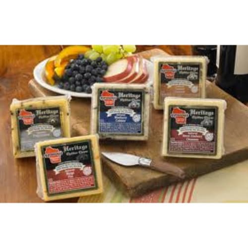 Henning's Peppercorn Cheddar Daisy