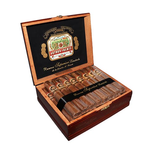 Cigar • Arturo Fuente Don Carlos Robusto Box