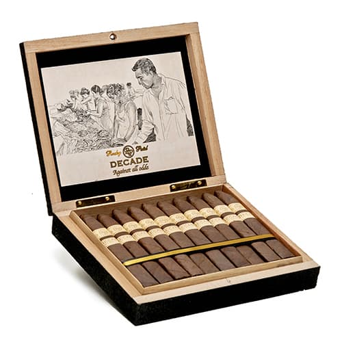 Cigar • Patel Decade Torpedo Box
