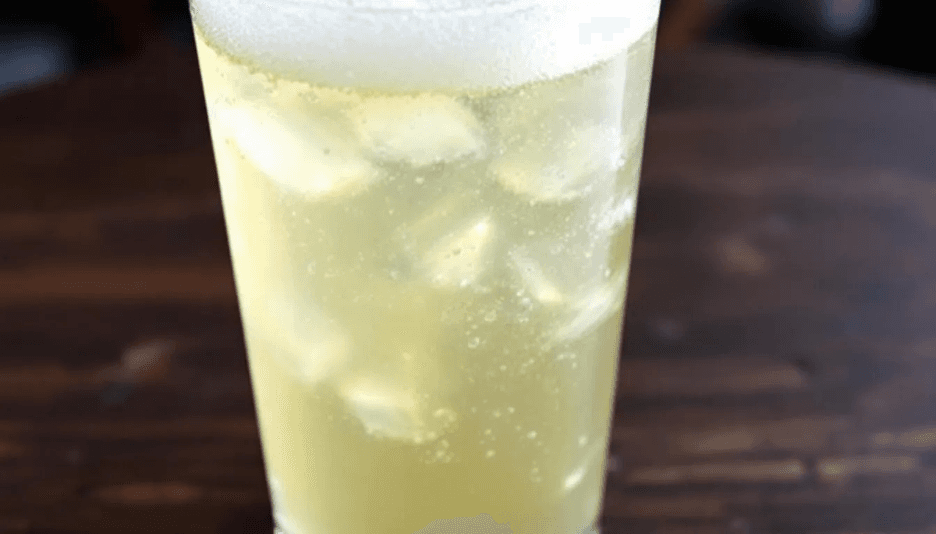 Image for Best Glass for Cocktails: The Ultimate Guide to Choosing Perfect Glassware