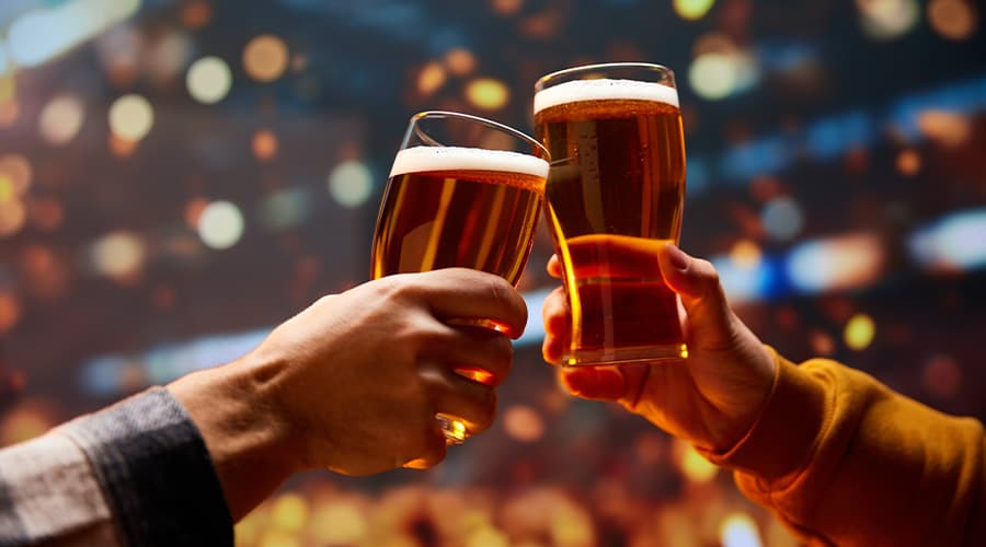 Image for Mexican vs American Lager - Which Beer Style Is Right for You?