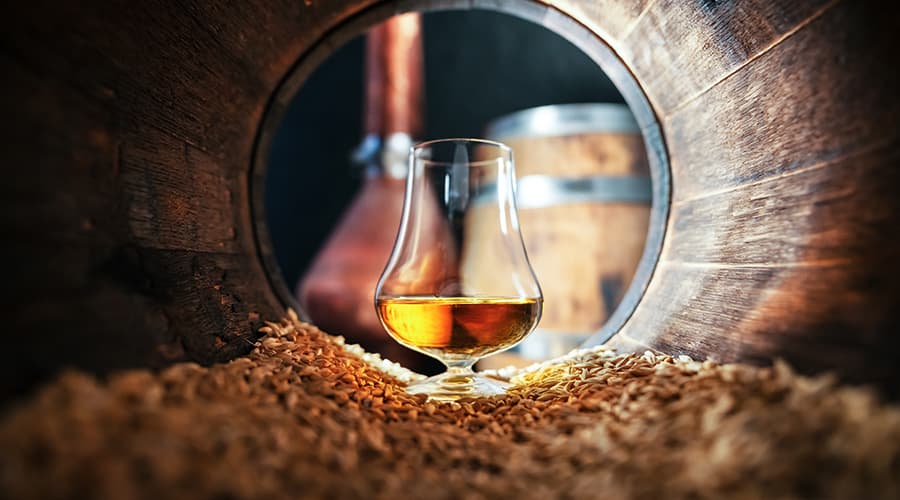 Image for Rye Whiskey Renaissance: Why Rye Whiskey is Trending & What You Need To Know