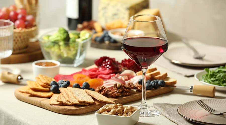 Image for Wine Pairings for Classic Valentine’s Meals